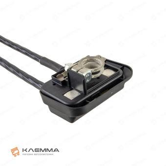 Клемма АКБ с держателем предохранителя MEGAVAL с крышкой (MTA). 0101703_12