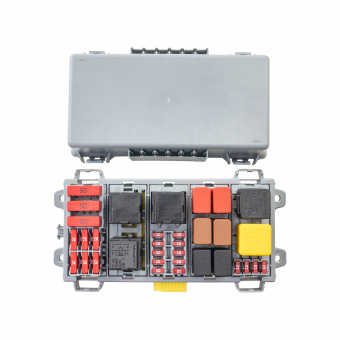 Рамка под модули 5-секционная с защелками с крышкой (MTA) комплект. 0301706_KIT_10