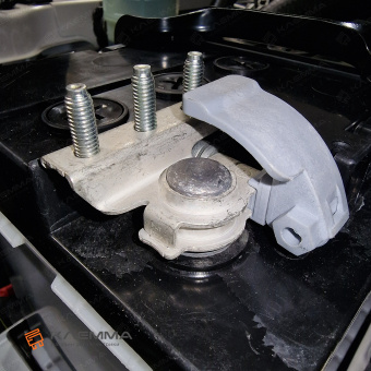 Комплект клемм АКБ с винтами M666-M666-Б. 15077XX_KIT.01b_12