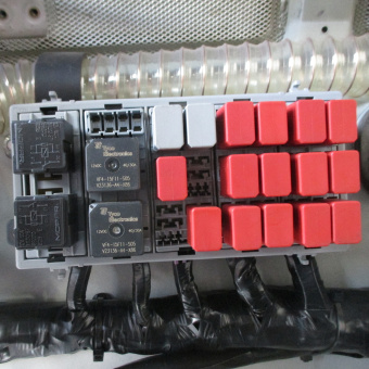 Рамка под модули 5-секционная с крышкой (MTA) комплект. 0301450_KIT_17